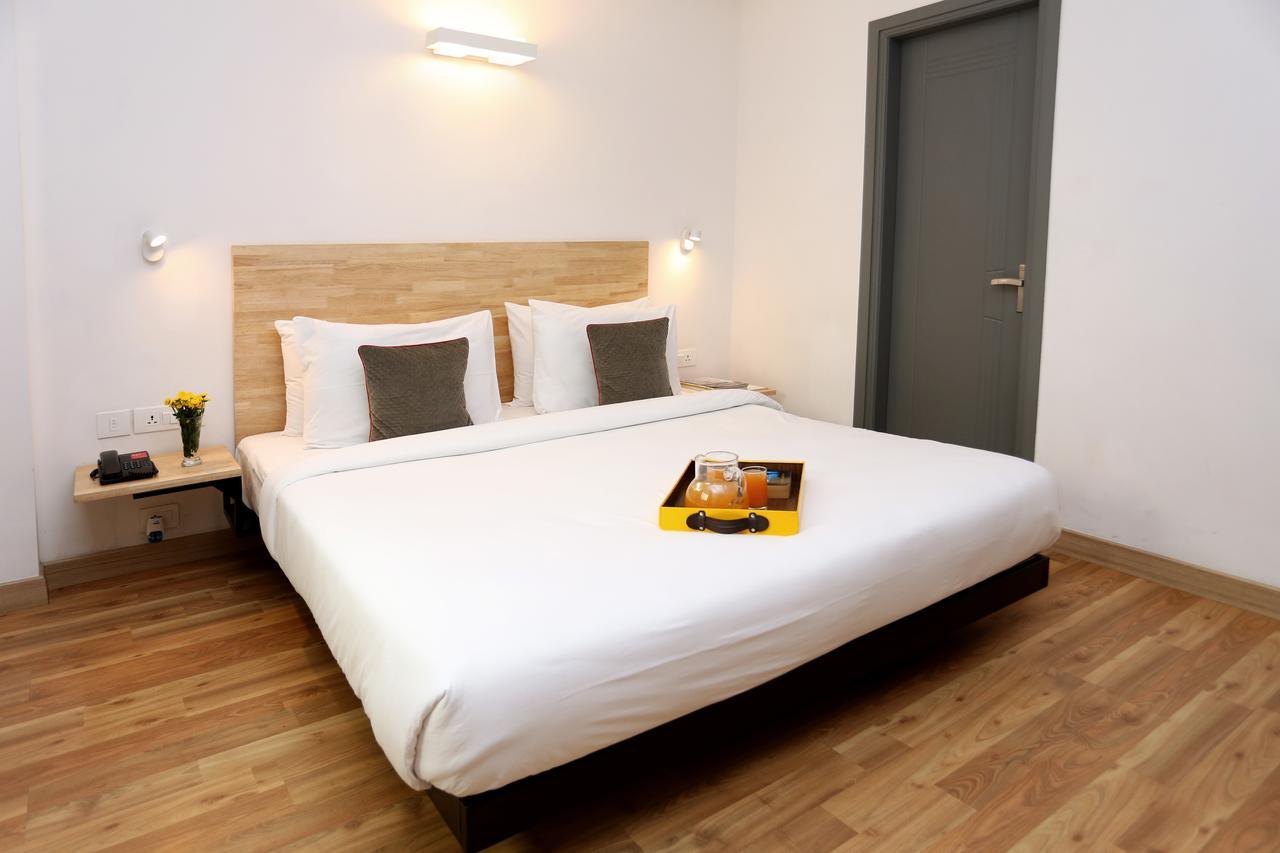 Oyo Townhouse 012 Kaushambi Metro Ghaziabad Hotel Kültér fotó