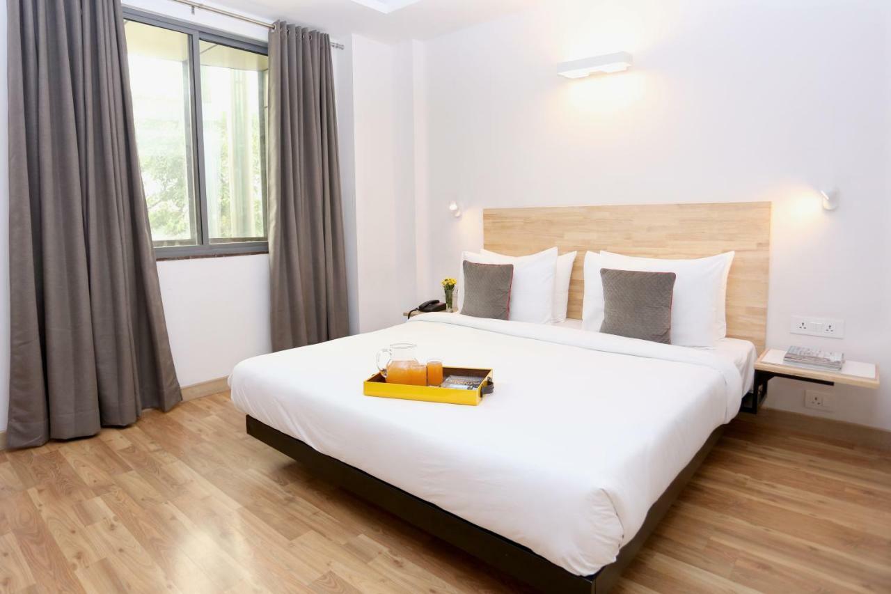 Oyo Townhouse 012 Kaushambi Metro Ghaziabad Hotel Kültér fotó